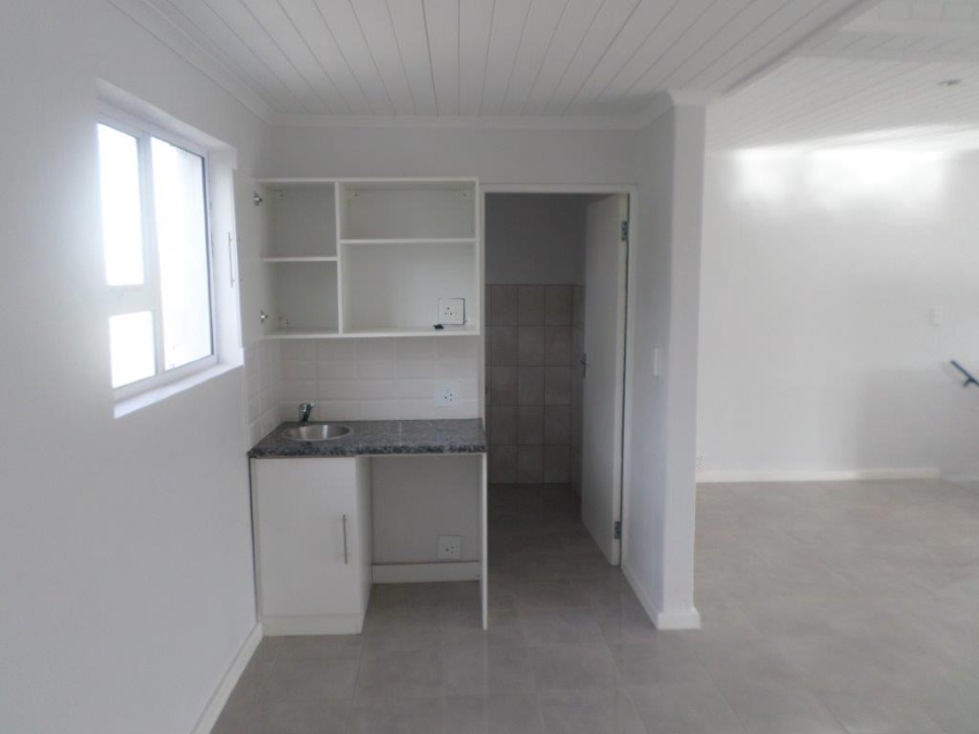 To Let Commercial Property for Rent in Wynberg Western Cape